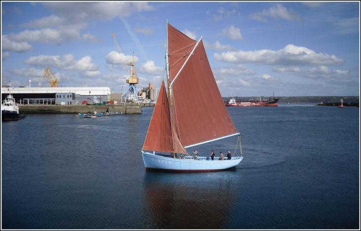 Le Saint Guénolé est l'un des derniers sloops coquilliers